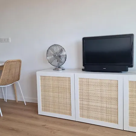 Appartamento 300 M De La