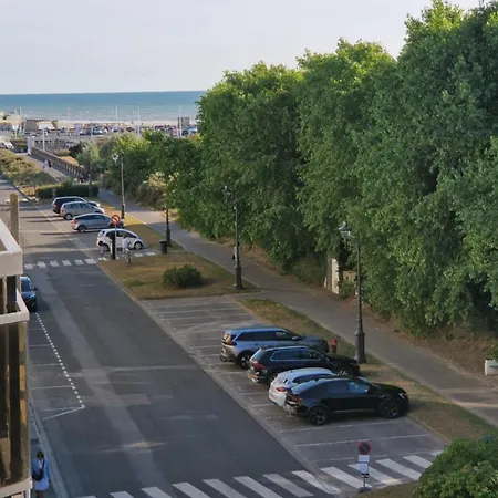 300 M De La