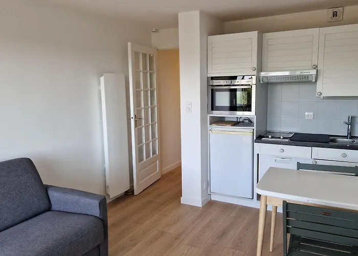 Appartamento 300 M De La