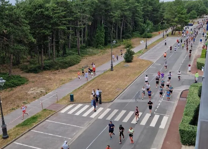 300 M De La Appartamento